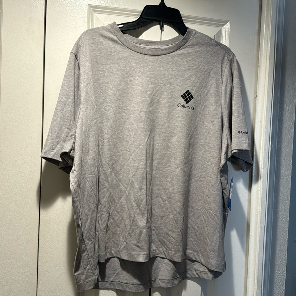 Columbia’s Woman’s North Cascades Relaxed Tee